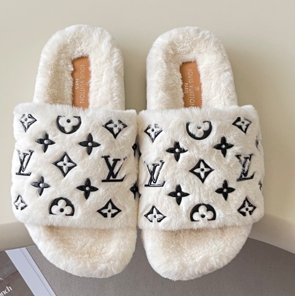 LV slippers