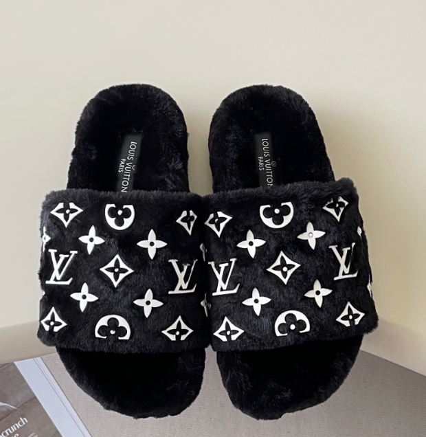 LV slippers